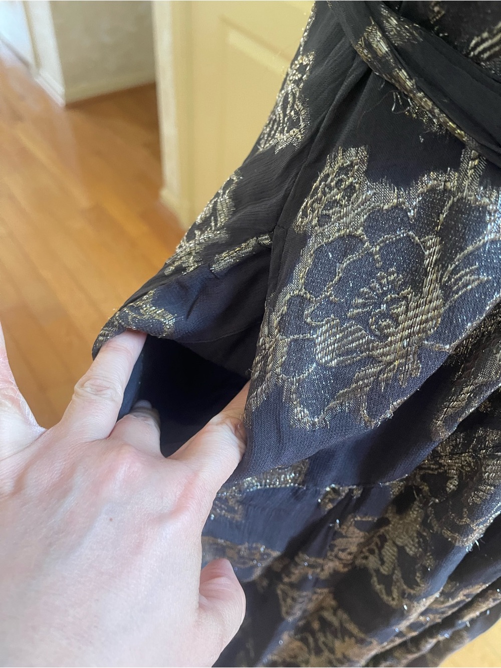 Free People Holding on convertible black and gold foil flowers maxi dress Sz S - Picture 11 of 17